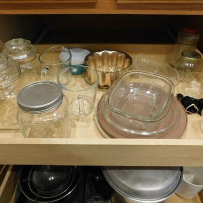 Collection of Kitchenware