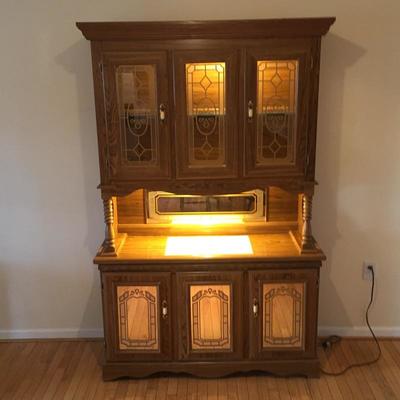 Lot 13 - Lighted Hutch