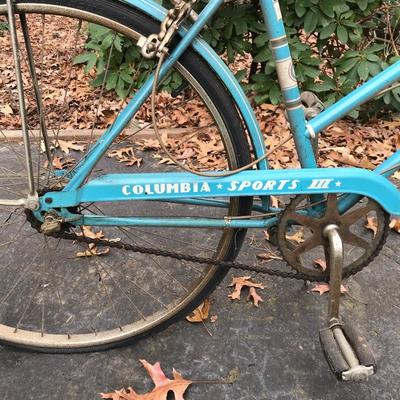 Lot 49 - Vintage Columbia Sports III 