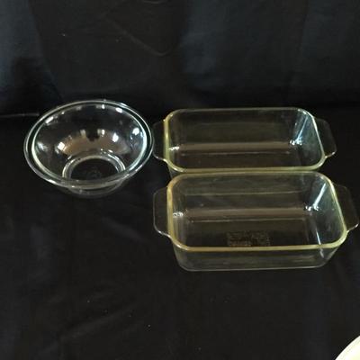 Lot 6 - Pyrex Collection