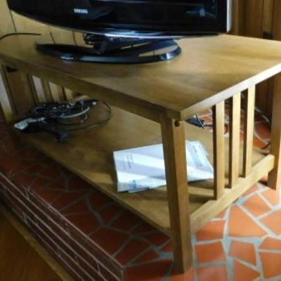 Oak Double Tier Mission Style TV Stand 44