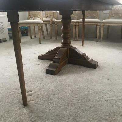 Lot 19 - Drexel Dining Table 