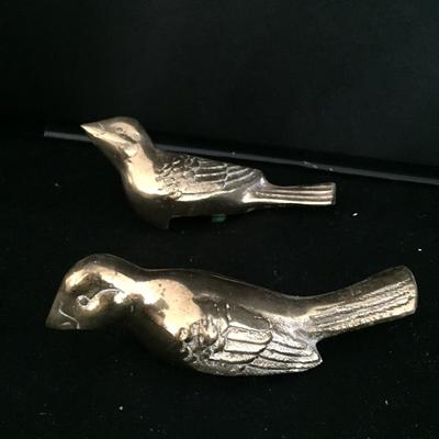 Lot 31 - Mirrored Tray, Brass Birds and Candlestick