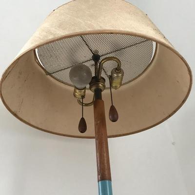 Lot 58 - Fantastic Mid-Century Lamp/Table Combo