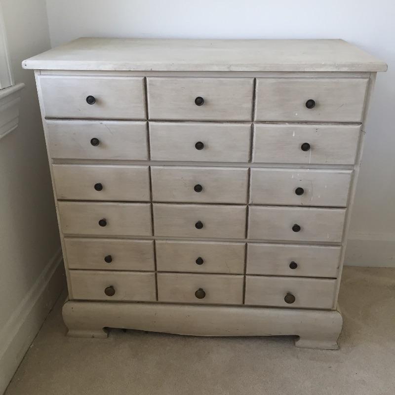 Lot 22 Small Dresser