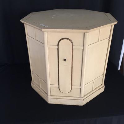 Lot 5 - Two End Tables