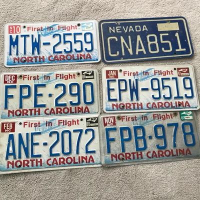 Lot 92 - Vintage and Newer License Plates