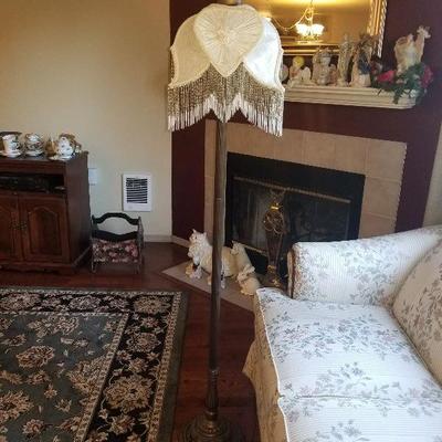 2 Vintage Style Floor Lamps Glass Beaded Hanging Shades