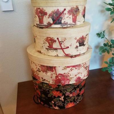 Decorative Hat Boxes 