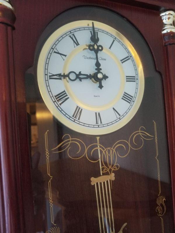 Westminster Chime Quartz Battery Operated Wall Clock