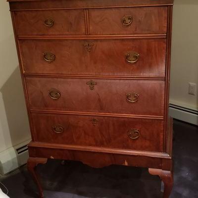 Vintage American Furniture Co Wood Dresser