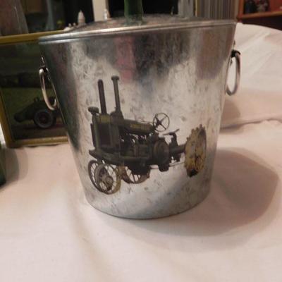 John Deere Tin