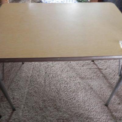 Retro style table