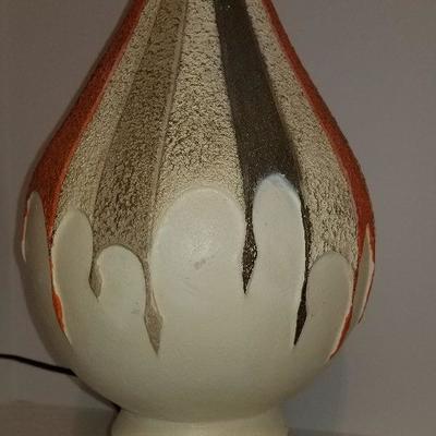 Mid Century Retro Plasto MFG Lamp Brown & Orange W/Shade - #61-A