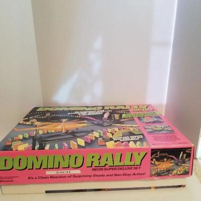 Domino Rally NEON SUPER DELUXE SET Pressman 1990 Hours Of Fun #130-A