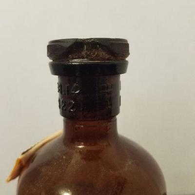 Antique John H Woodbury Large Pore Lotion Brown Bottle - #95-A