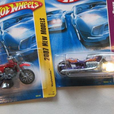 Lot 14 - Variety Of Hot Wheels Cars & Motorcycles  