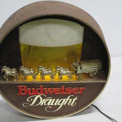 Budweiser Draught Lighted Beer Barrel Bar Sign 