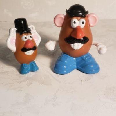 2 Mr Potato Head collectibles, Burger King
