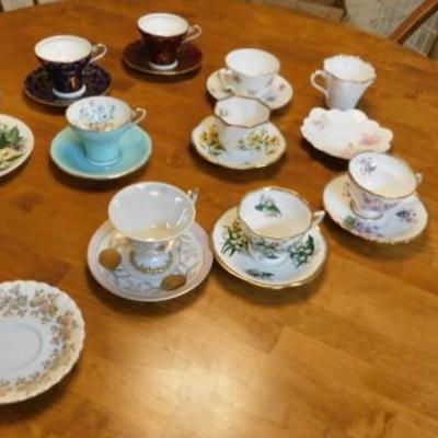 Entire Set of Tea Cups and Saucers 