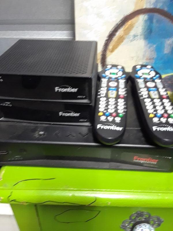 3 FRONTIER BOXES WITH 2 REMOTES
