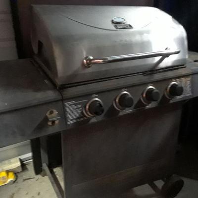 STAINLESS STEEL GRILL WITH COOK TOP BURNER