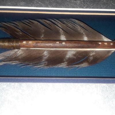 VINTAGE ARROW BELIEVED TO BE APACHE 