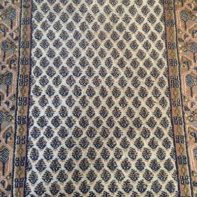 CLASSIC HAND-KNOTTED WOOL RUNNER 2.9x10.2