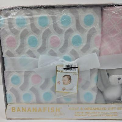 Bananafish Studio Cozy & Organized Baby Bedding Gift Set - New