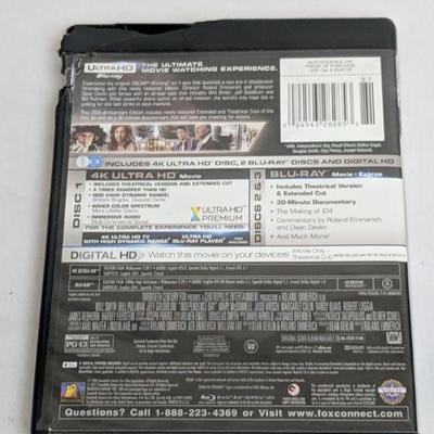 Independence Day ID4, 4K Ultra HD + 2 Disc Blu-Ray + Digital HD, Case Broken