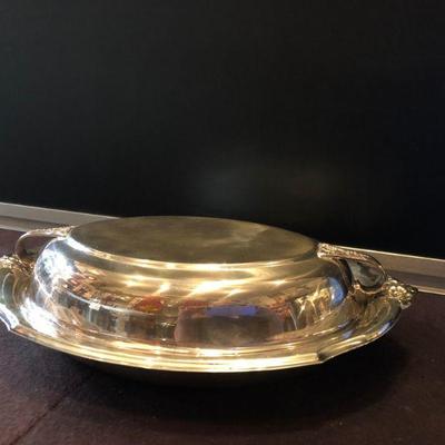 C1828 BEAUTIFUL SILVER SERVING BOWL WITH LID 