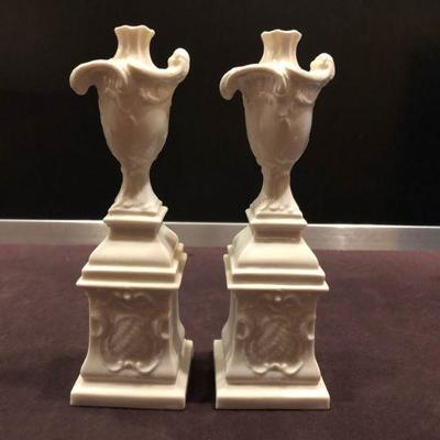 PAIR OF OUTSTANDING NYMPHENBURG PORCELEAN URN'S ON A PEDESTAL