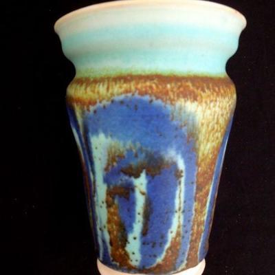 Lot 212: G. Bunker Lidded Vase Porcelain Studio Pottery 1970's