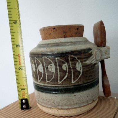 Lot 202: 8 Pieces of Vintage Southern Art Pottery: Charles Counts et al