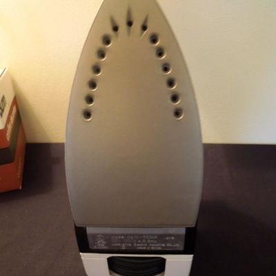 Lot 176: Group Small Appliances