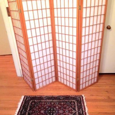 Lot 237: Folding Privacy Screen, Hanging Display Shelf and Small Rug