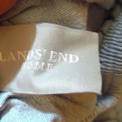 Lot 156: Closet Full of Linens