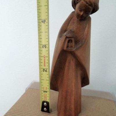 Lot 198: Vintage Cherokee Pottery, Carved and Turned Wood