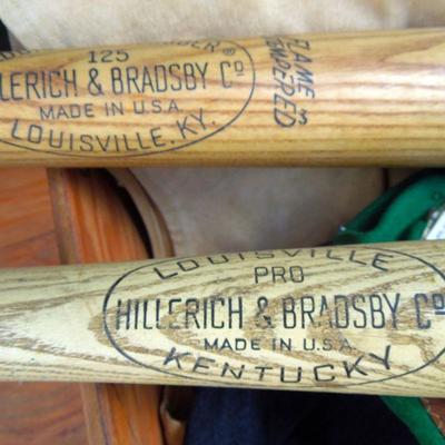 Lot 234: Vintage Vulcanized Trunk, Baseball Gear and Memorabilia