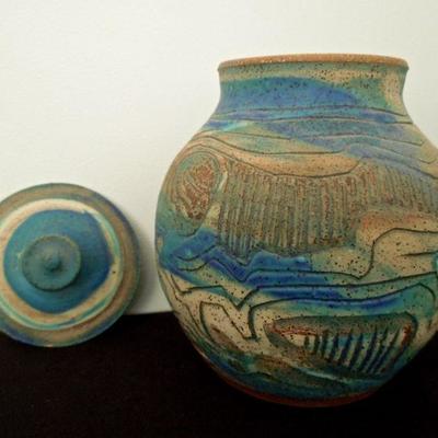Lot 219: Charles Counts Vintage Art Studio Pottery Scored Covered Vessel 