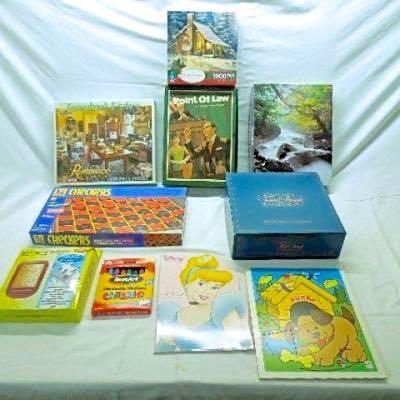 Lot 26: Group of Games and Puzzles