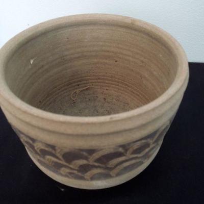 Lot 200: 7 Pieces of Southern and NC Studio Pottery