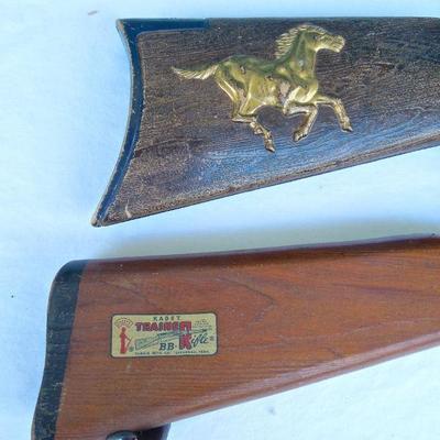 Lot 227: 1960's Machine Gun and BB Riffles