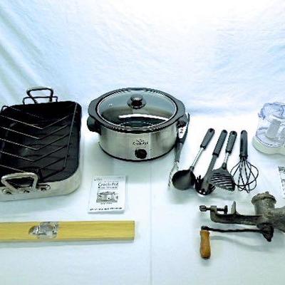 Lot 76: Large Rival Crockpot, Roaster with Rack and More