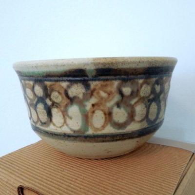 Lot 272: Two 1970's Studio Pottery Pieces by Michael Pitts