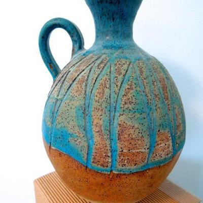 Lot 268: Three 70's Studio Pottery Pieces from Charles Counts and Rising Fawn