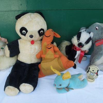 Lot 229: Six 1960's Stuffed Carnival Prize Animals