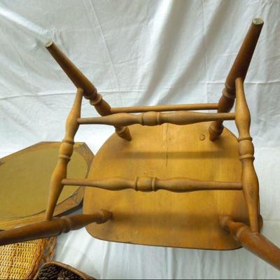 Lot 59: Early American Chair Group