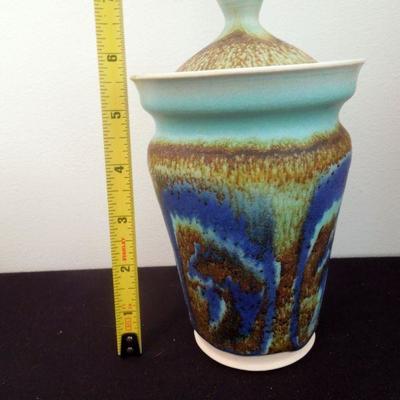 Lot 212: G. Bunker Lidded Vase Porcelain Studio Pottery 1970's