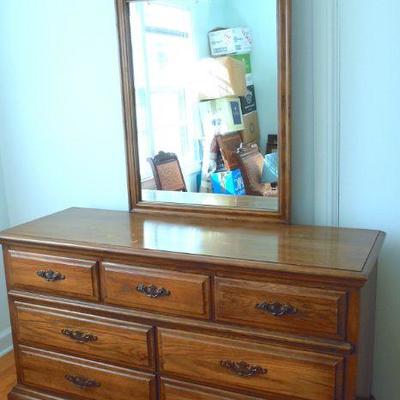 Lot 87: American Made Bedroom Chest of Drawers with Mirror